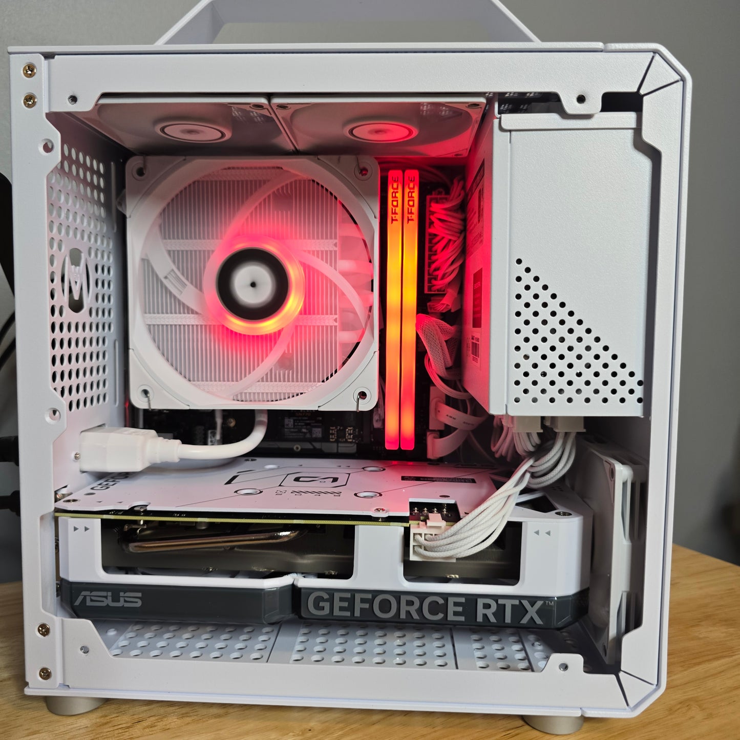 Tiny Gaming PC | Ryzen 5 7600x | RTX 4060ti 8gb| 1tb m.2 ssd | Win 11 Pro (Activated) | Synced RGB | 32gb DDR5 Ram | Wifi & Bluetooth