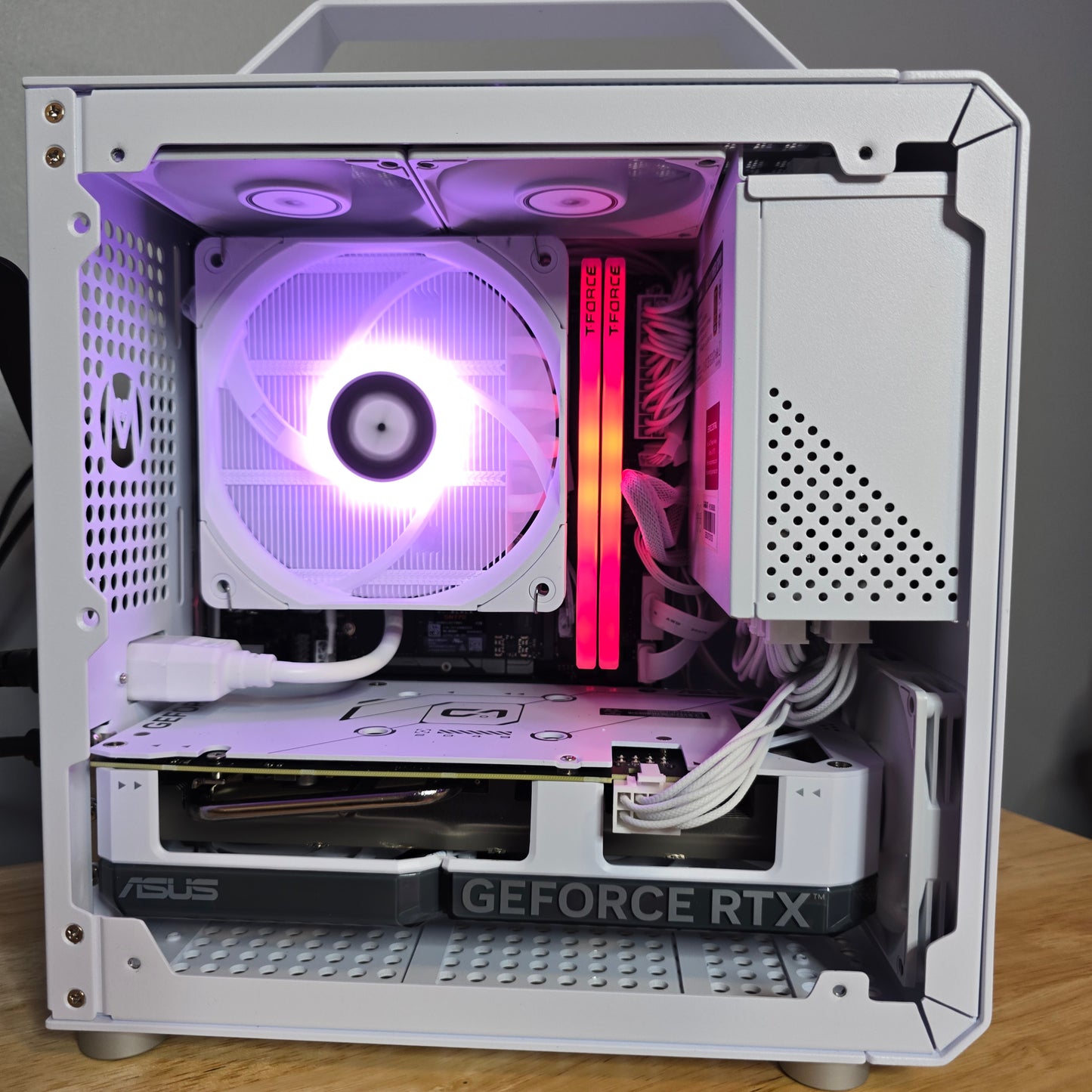 Tiny Gaming PC | Ryzen 5 7600x | RTX 4060ti 8gb| 1tb m.2 ssd | Win 11 Pro (Activated) | Synced RGB | 32gb DDR5 Ram | Wifi & Bluetooth