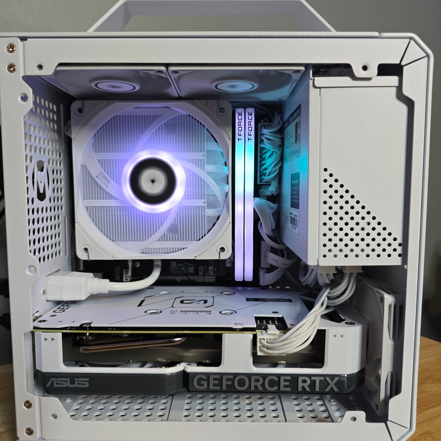 Tiny Gaming PC | Ryzen 5 7600x | RTX 4060ti 8gb| 1tb m.2 ssd | Win 11 Pro (Activated) | Synced RGB | 32gb DDR5 Ram | Wifi & Bluetooth